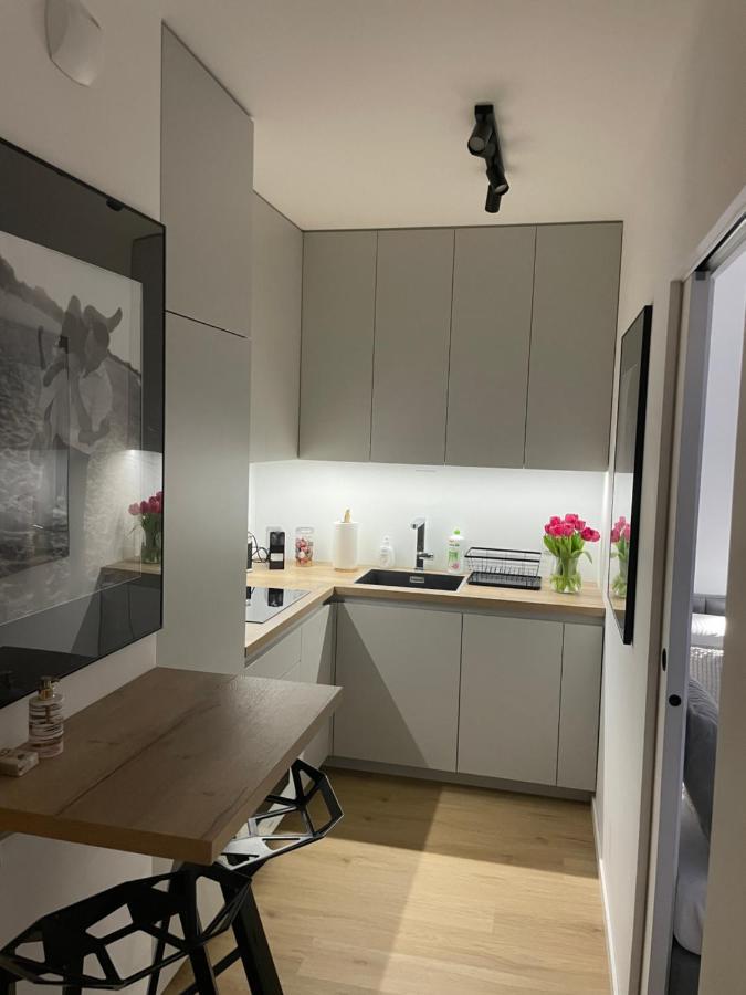 Apartament 4 Bed 2 Room Varsovia Exterior foto